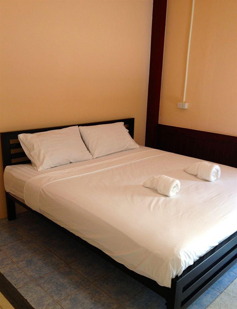 Little Austria Tams Guesthouse Strand von Chaweng Exterior foto