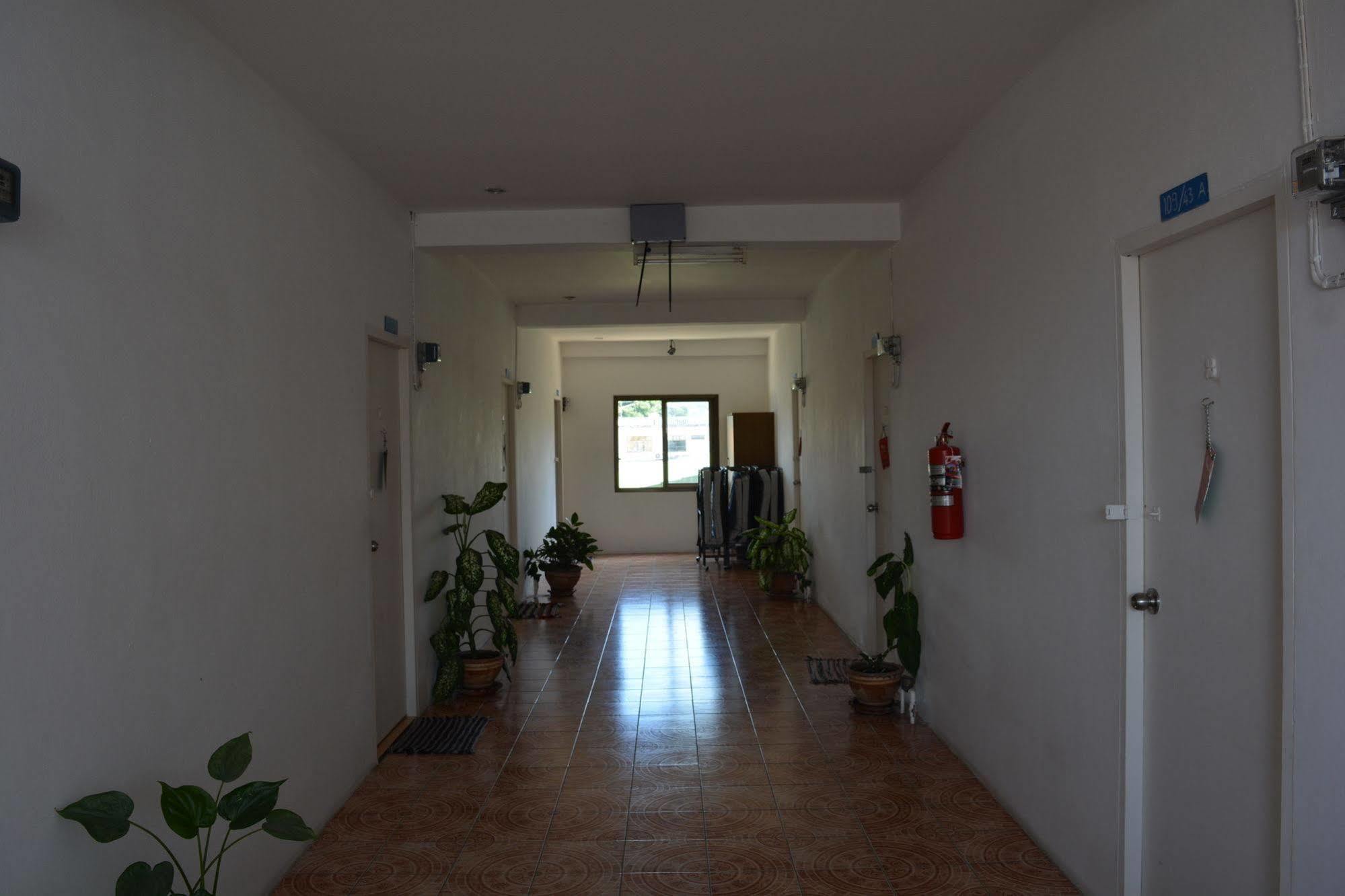 Little Austria Tams Guesthouse Strand von Chaweng Exterior foto