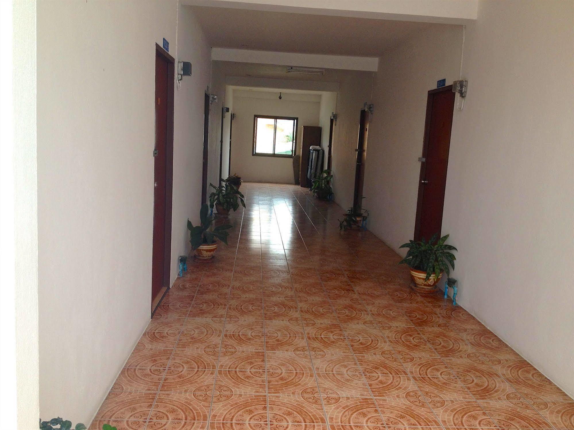 Little Austria Tams Guesthouse Strand von Chaweng Exterior foto