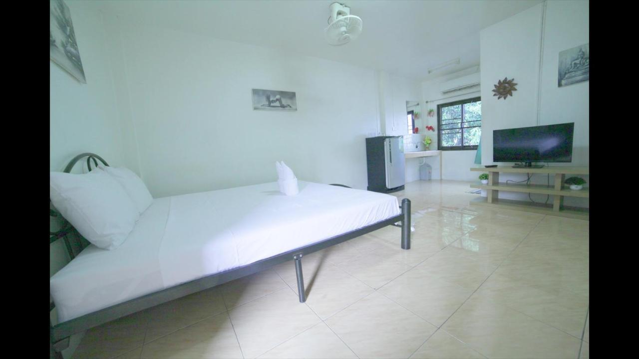 Little Austria Tams Guesthouse Strand von Chaweng Exterior foto